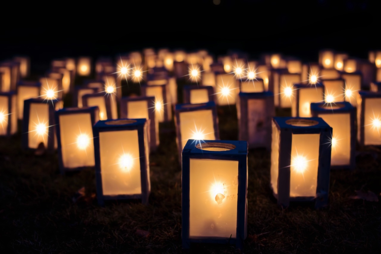 10 Unique Ideas for DIY Outdoor Lighting Solutions